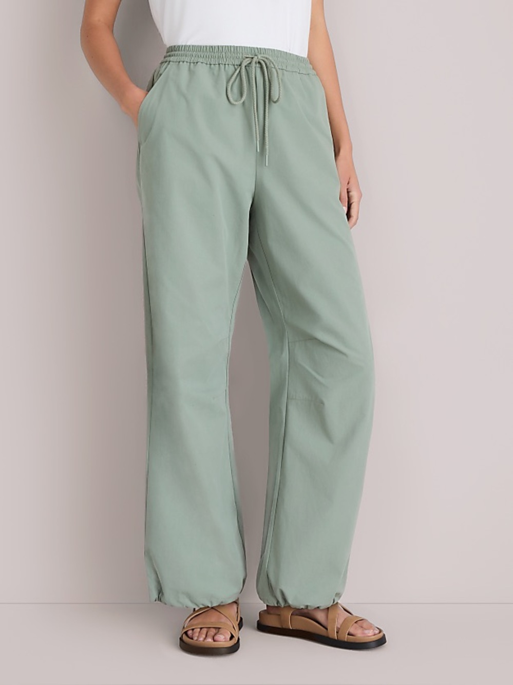 Lou & Grey Peached Adjustable Parachute Pant